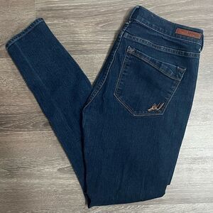 Express Mia Mid Rise Legging Jeans